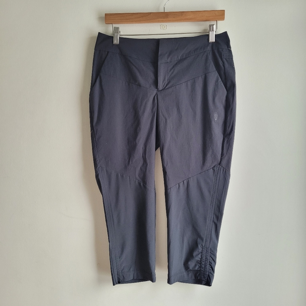 NWT INDYGENA (Now known as INDYEVA) FOS Black Capri Stretch Low Rise Pants Small - Picture 5 of 10